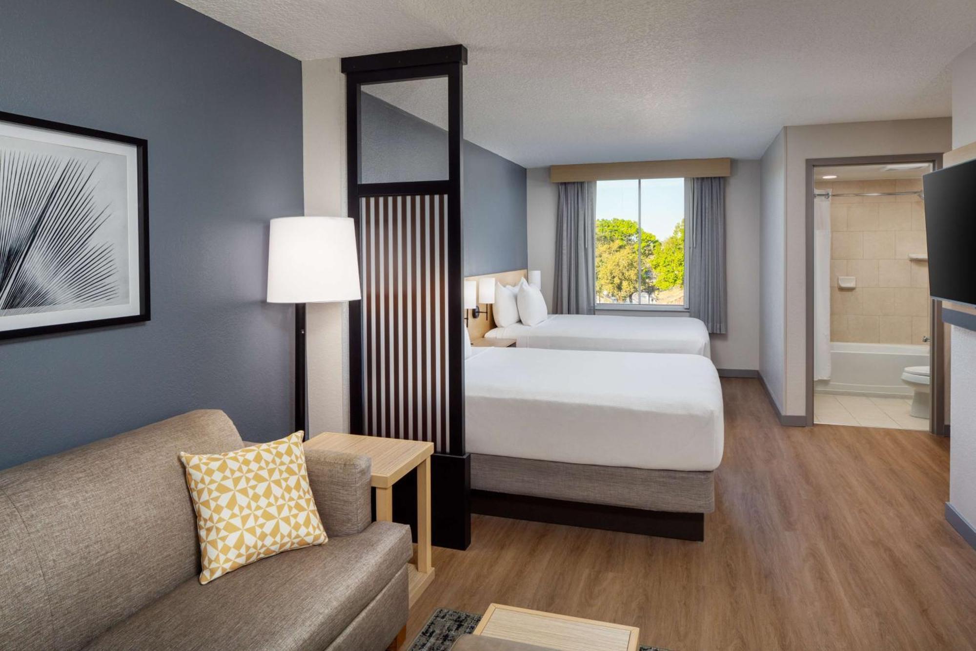 Hyatt Place Lake Mary/Orlando North Exterior photo